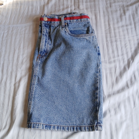 Vintage Tommy Hilfiger denim skirt - Picture 6 of 9
